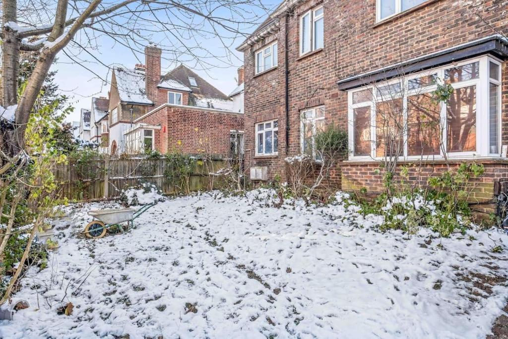 Duplex 3 Bedroom Flat Golders Apartamento Londres