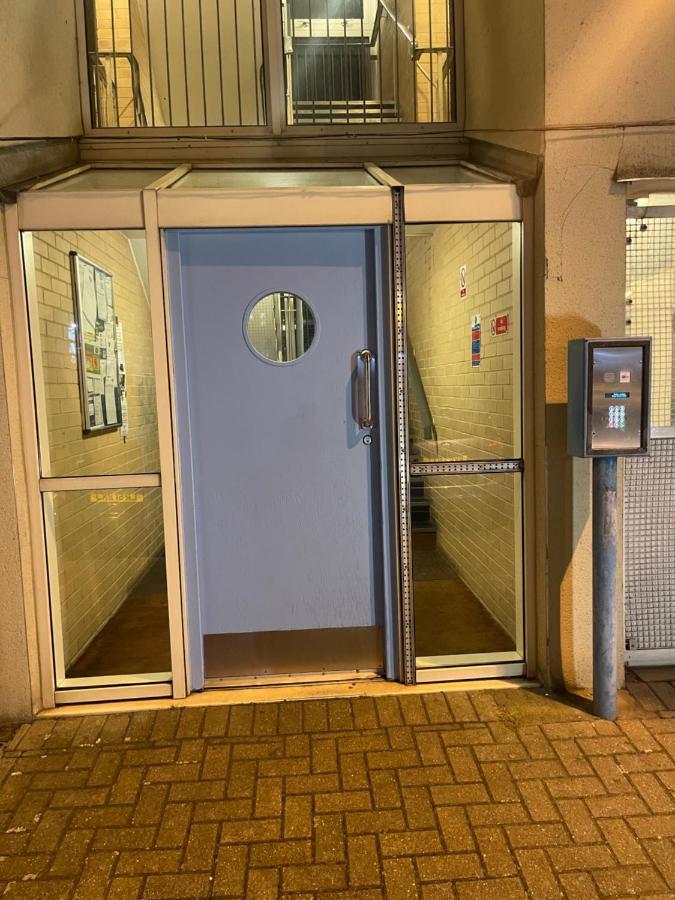 Séjour chez l'habitant Wembley Serviced Apartment, 20mins From Central
