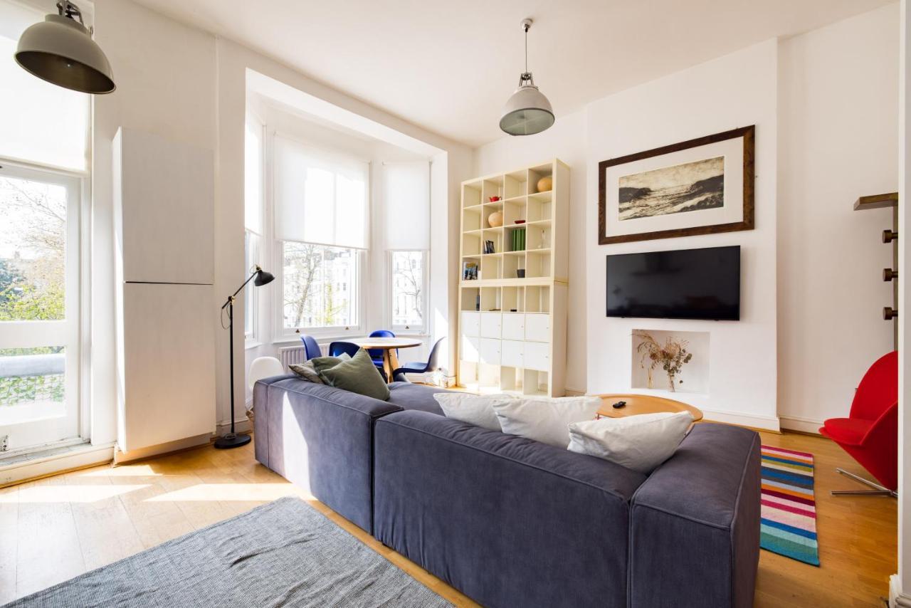 Stylish & Spacious Notting Hill Loft