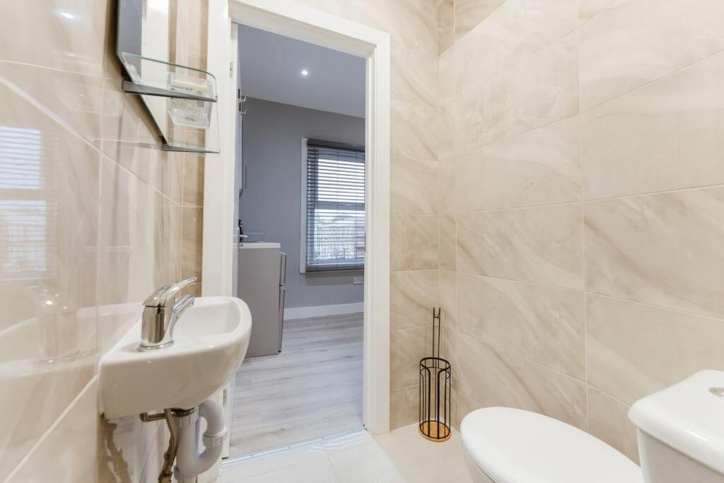 Apartamento Charming Kitchenette - Your Ideal In The Heart Of The