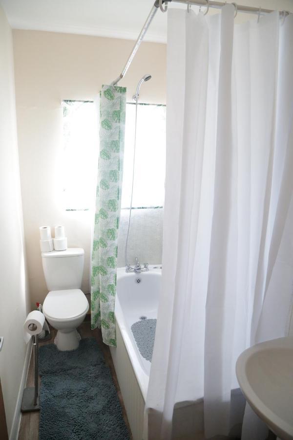 Canning Town Warms Cozy One Bedroom *