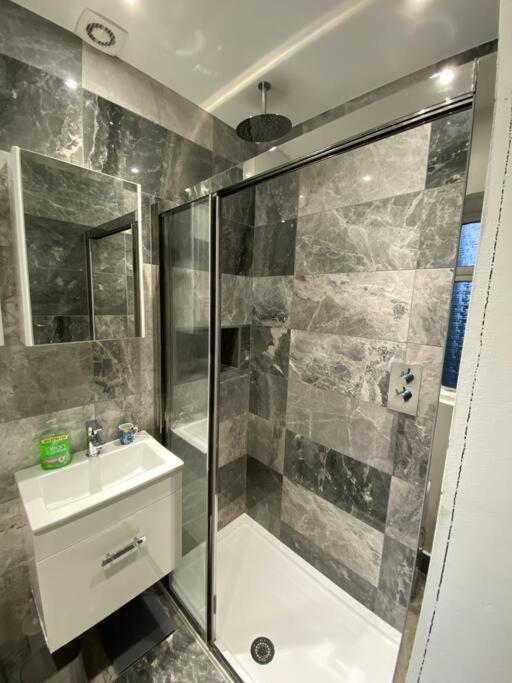 Apartamento 1 Bedroom In Shepherds Bush,