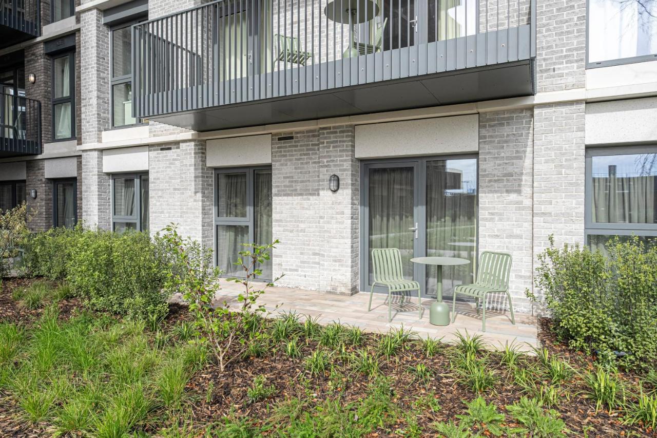 Altido New Near Battersea Power Station Apartment