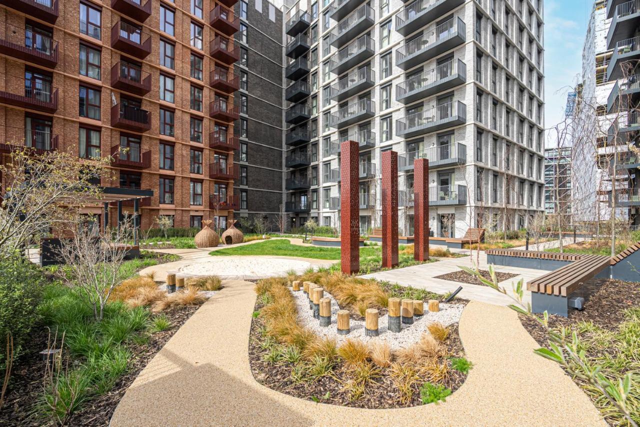 Altido New Near Battersea Power Station * Londres