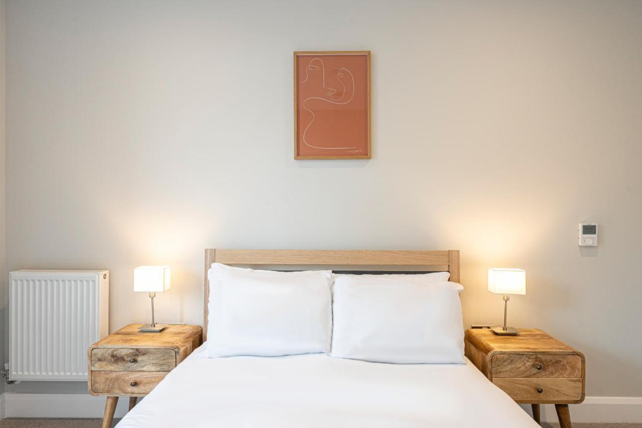 Altido New Near Battersea Power Station Apartment *