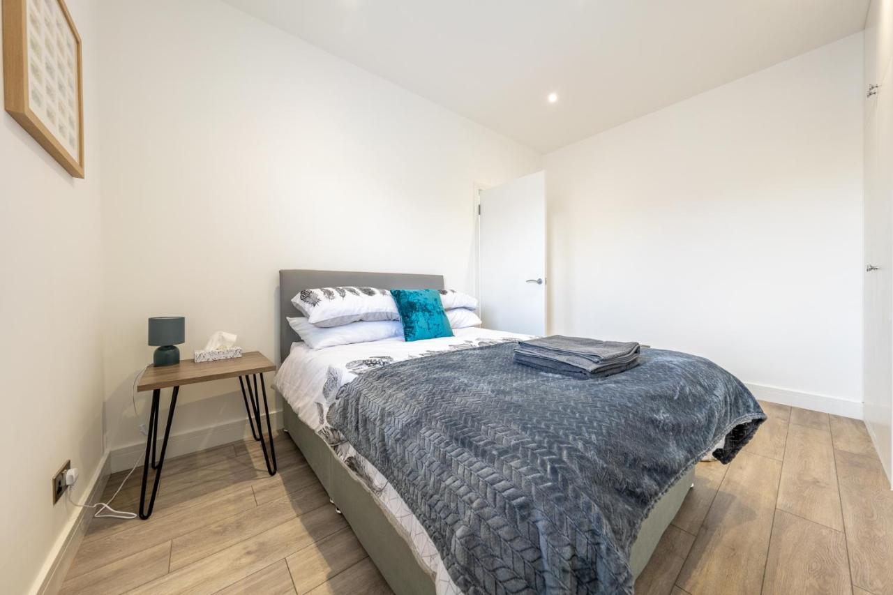 Modern Split Level 2br Spacious Maida Vale Apartamento
