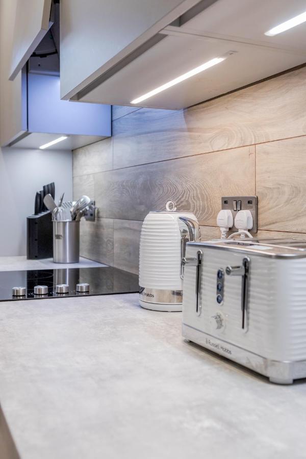 Appartement Modern Lovely 2 Bed Hyde Park With Ac