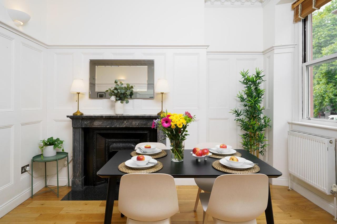 2 Bedr, 3 Beds, 1 Bath Thames, Trafalgar Sq Apartamento