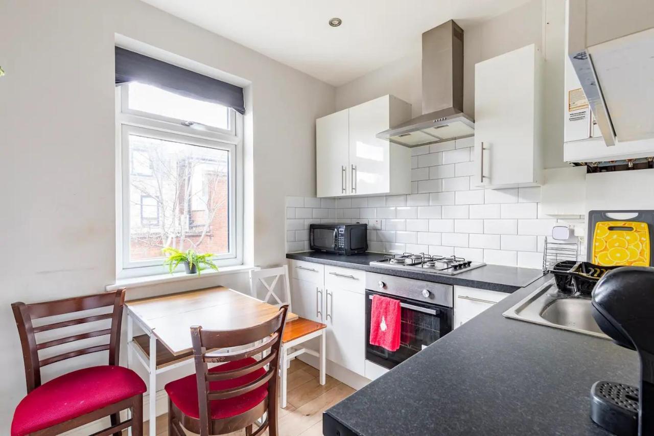 Comfystay-london Apartment *