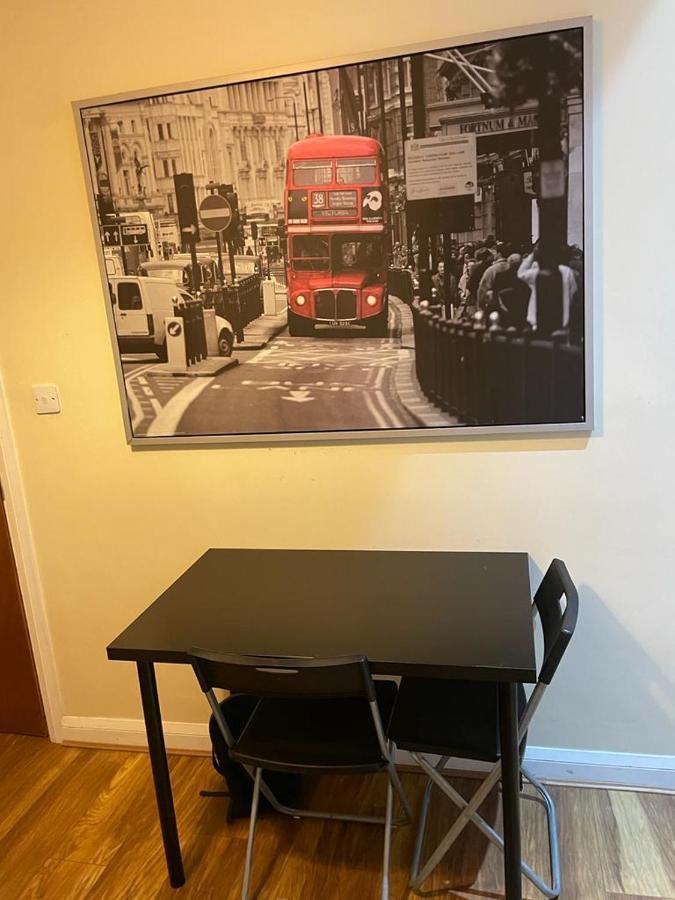 Anazing Studios 2 - North East London - Chingford Apartamento *