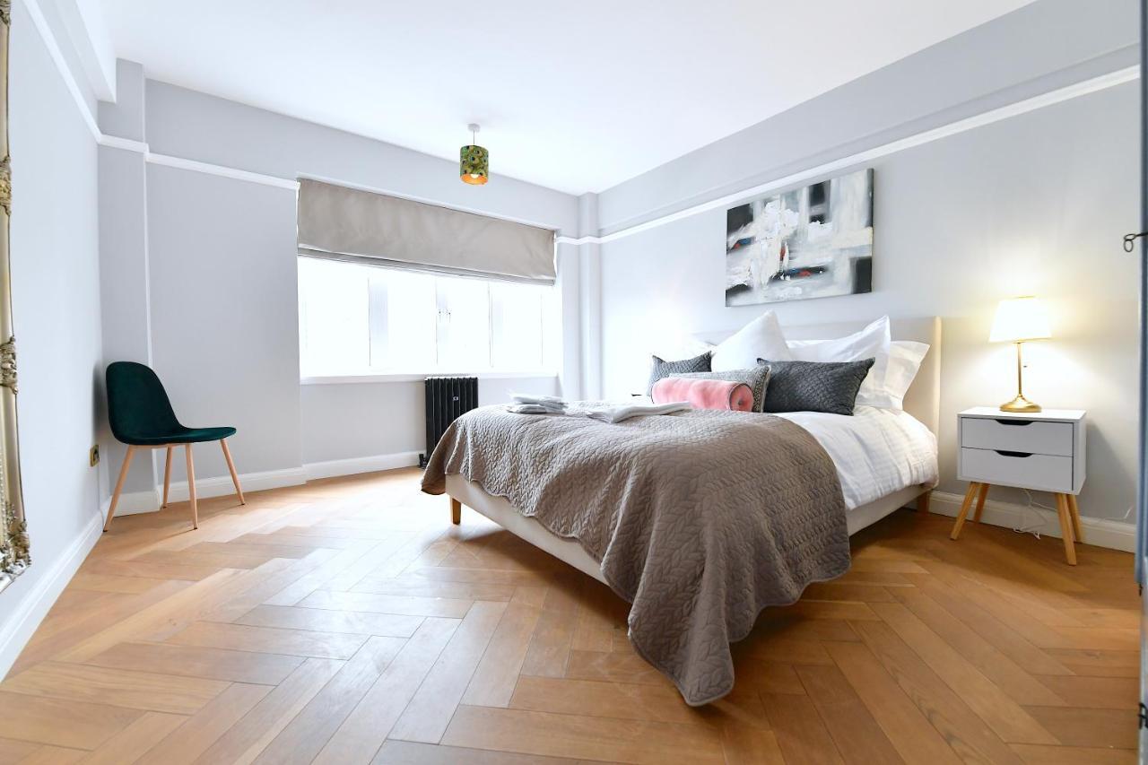 Stunning 2 Bed Art Deco In Earl's Ct By Jen's Homes 4 Apartment