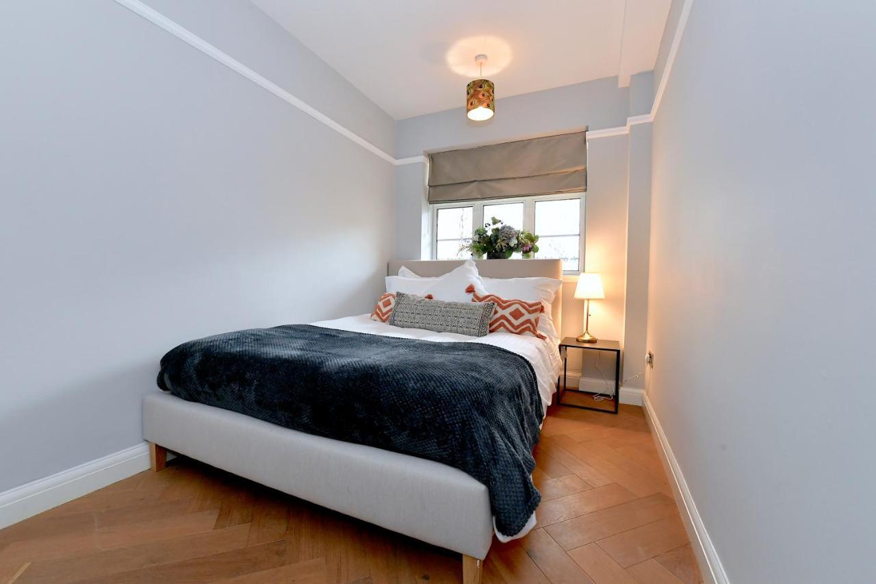 Stunning 2 Bed Art Deco In Earl's Ct By Jen's Homes 4 Apartment