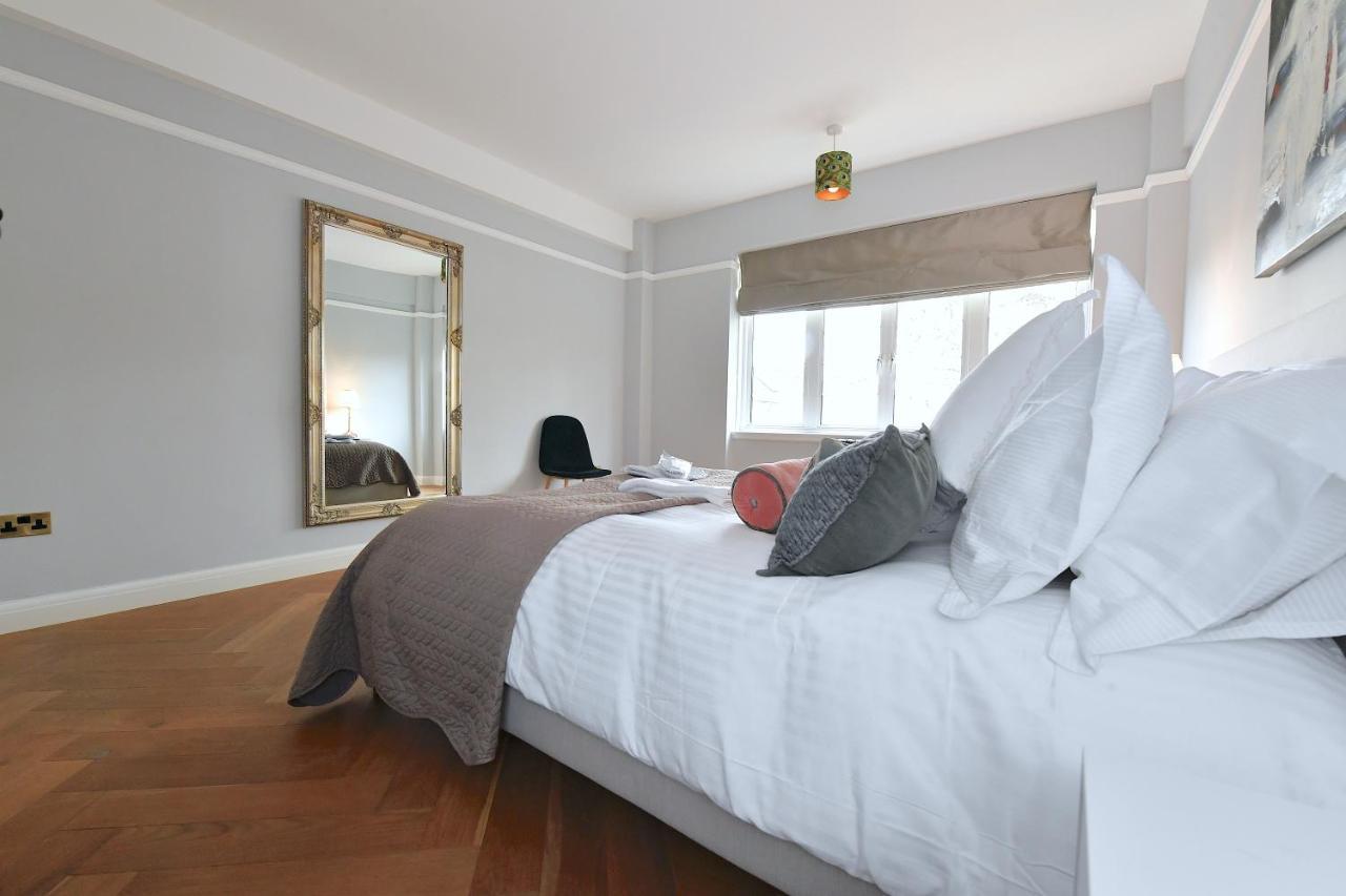 Stunning 2 Bed Art Deco In Earl's Ct By Jen's Homes 4 * London