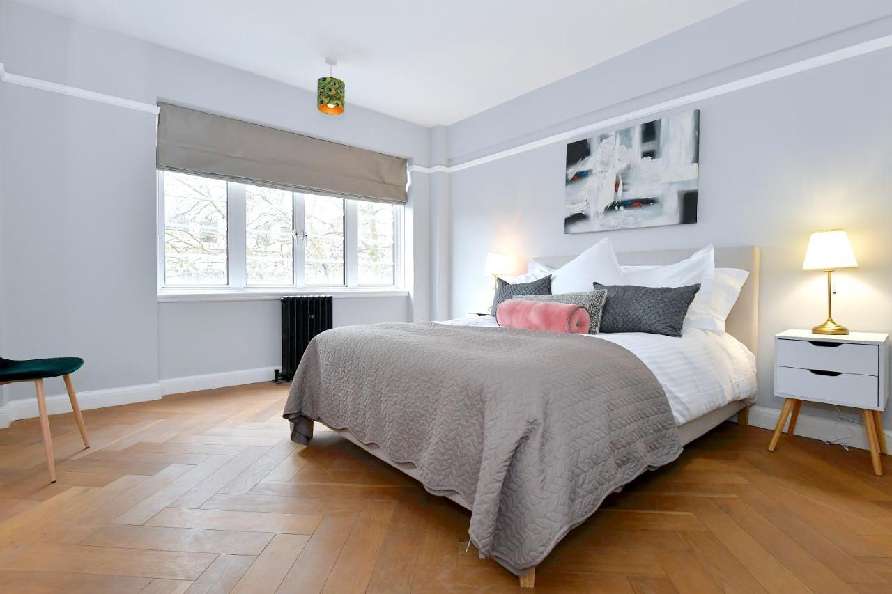 Stunning 2 Bed Art Deco In Earl's Ct By Jen's Homes 4 * London