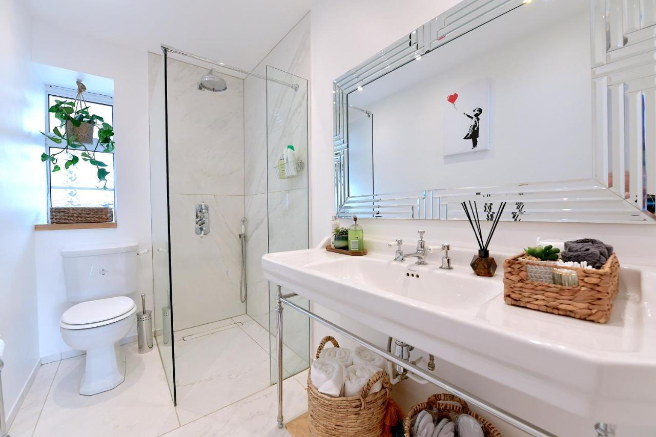 Stunning 2 Bed Art Deco In Earl's Ct By Jen's Homes 4 * London