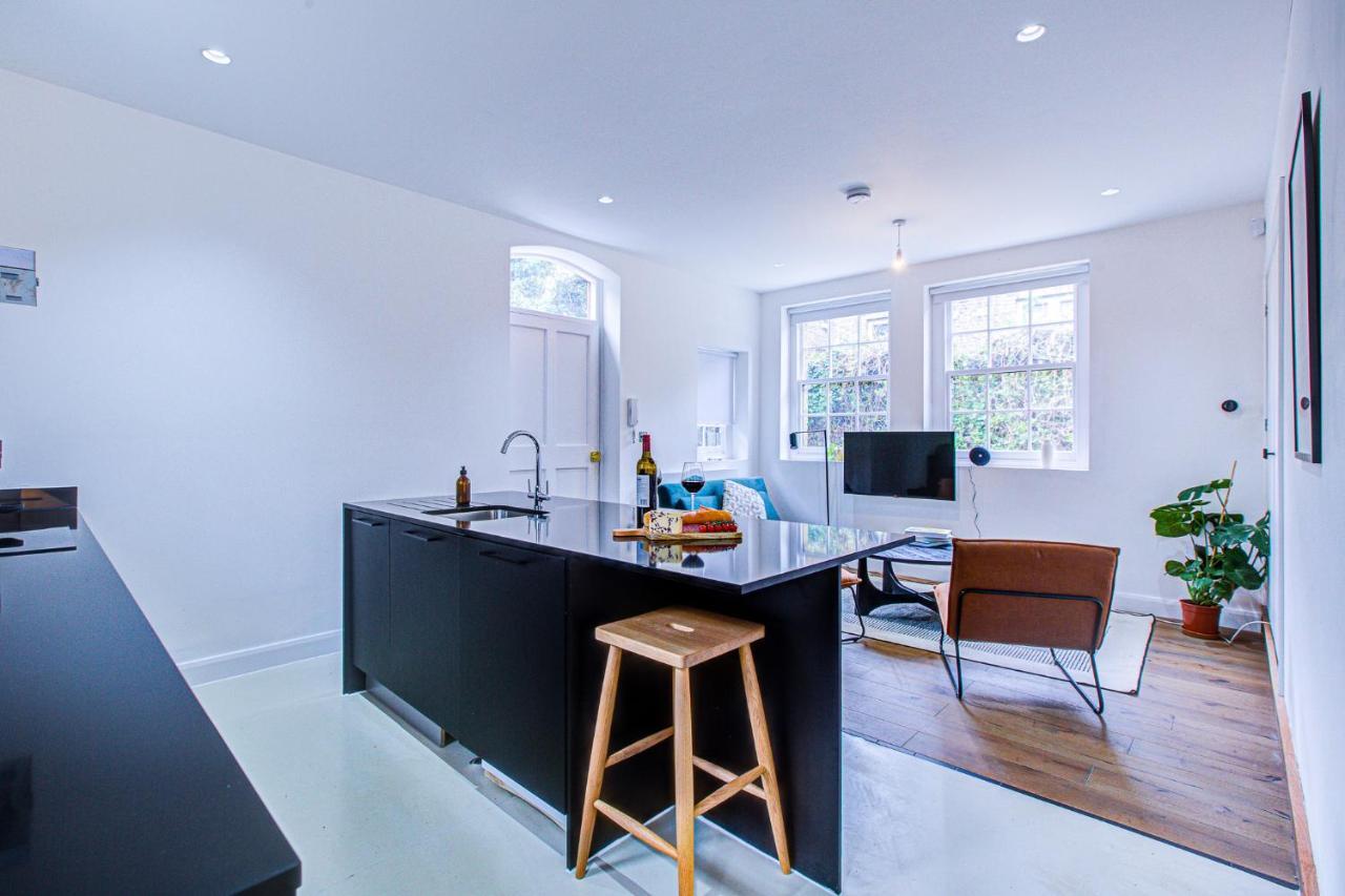 Apartamento Charming 1br In A Gated Complex And A Short Walk From Queens Park Tube
