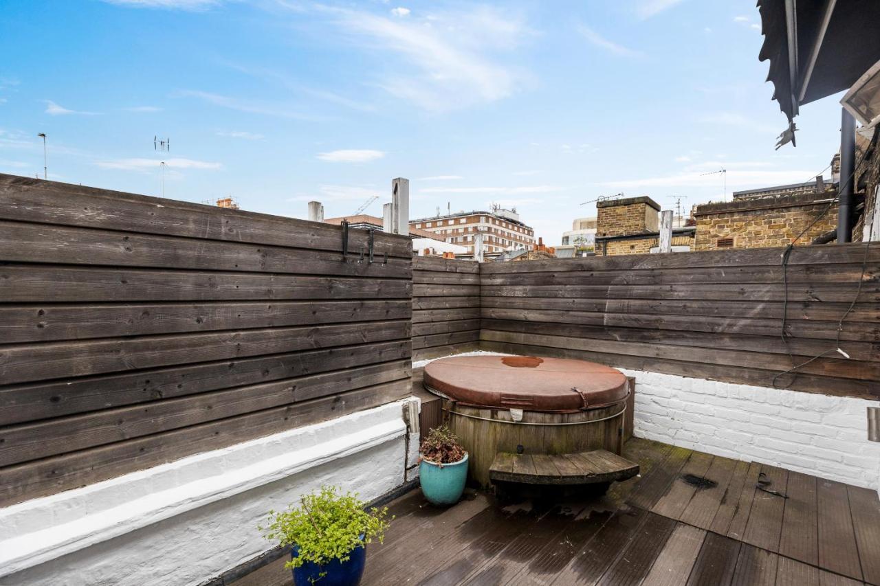 Knightsbridge Emerald By Dena Elite Collection Holiday home