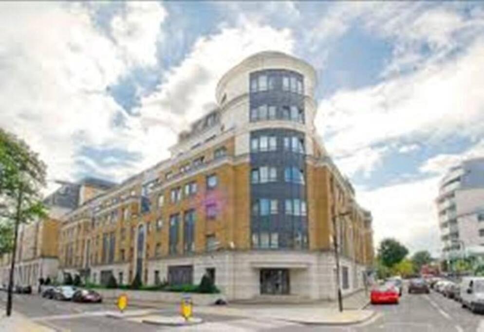 Apartamento A 2 Standard Bedrooms Flat Londres