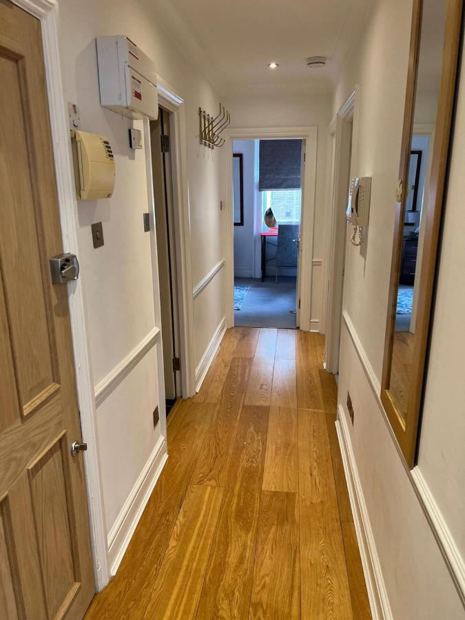 Apartamento Stunning 2 Bedroom In Mayfair Londres