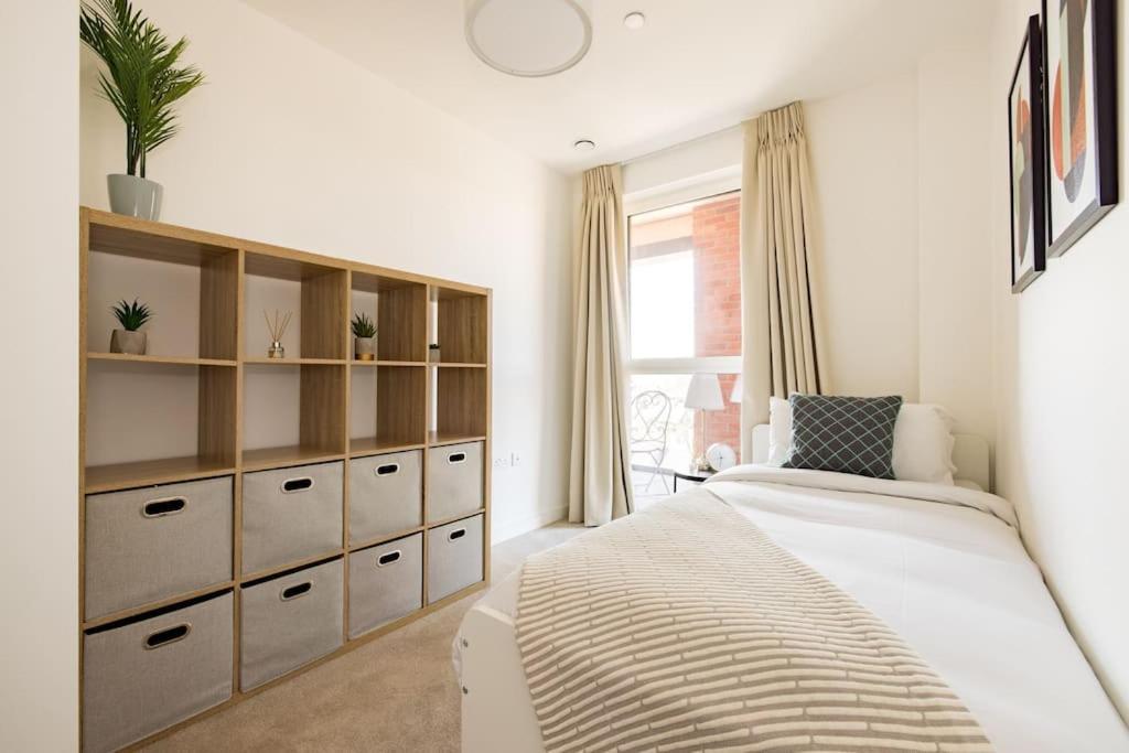 Wild Roses Serviced - Upton Park * Londres