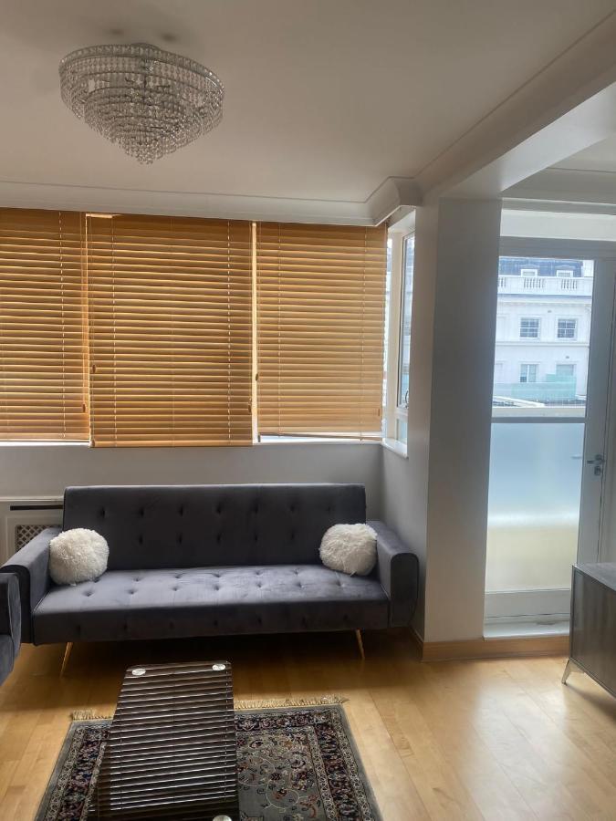 Apartment Cozy Two Bedroom Flat In The Heart Of