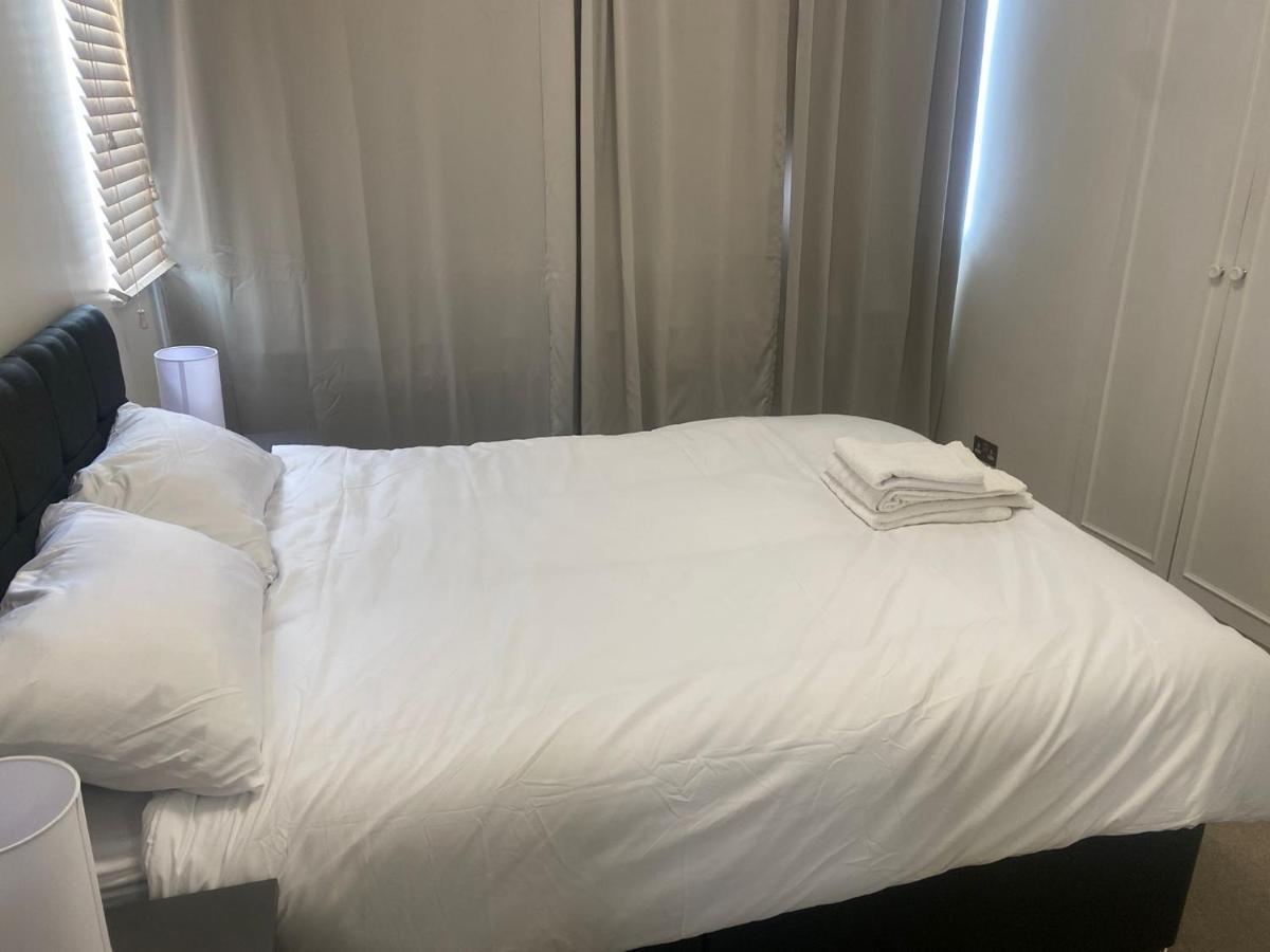 Cozy Two Bedroom Flat In The Heart Of * London