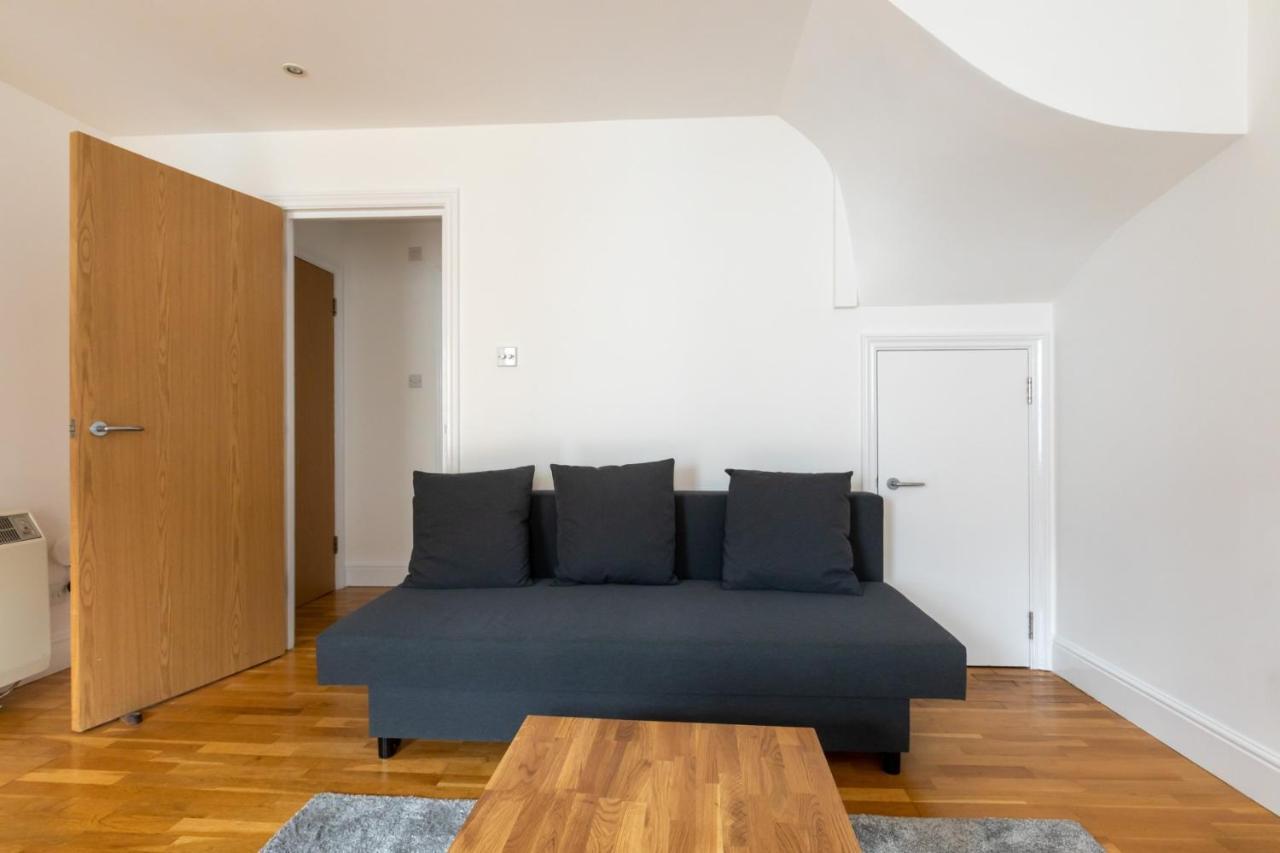 Spaciously Renovated 2bd Flat - Camden Londres