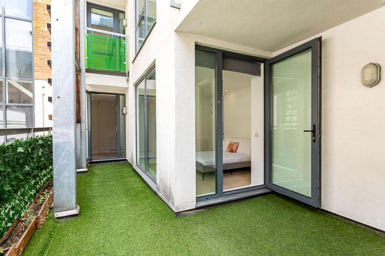 Tower Hill Iii Apartment London