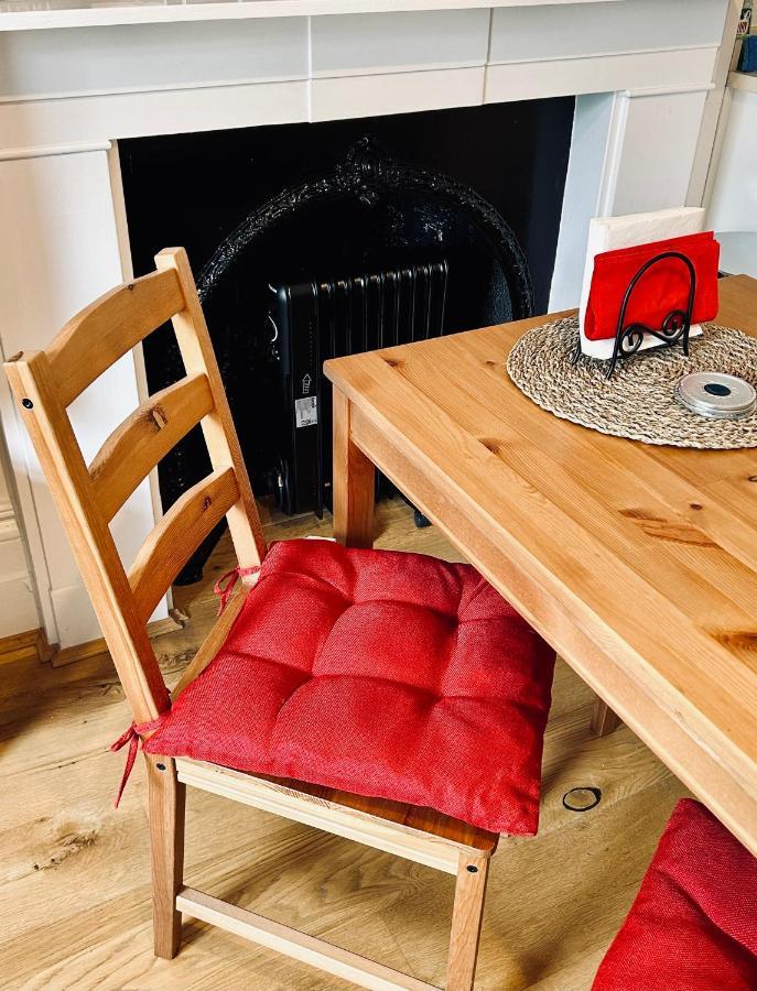 1 Bedroom In Shepherds Bush, Apartamento *