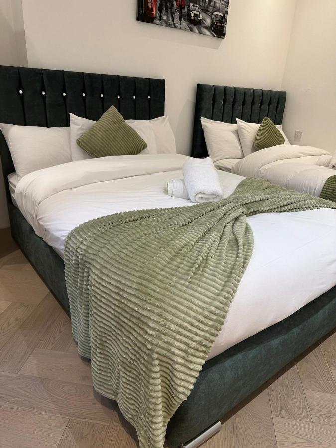 Knightsbridge Harrods Apartment
