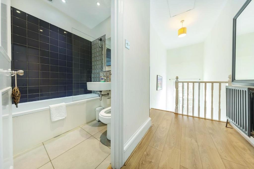 Beautiful Flat In Westminster Apartment *