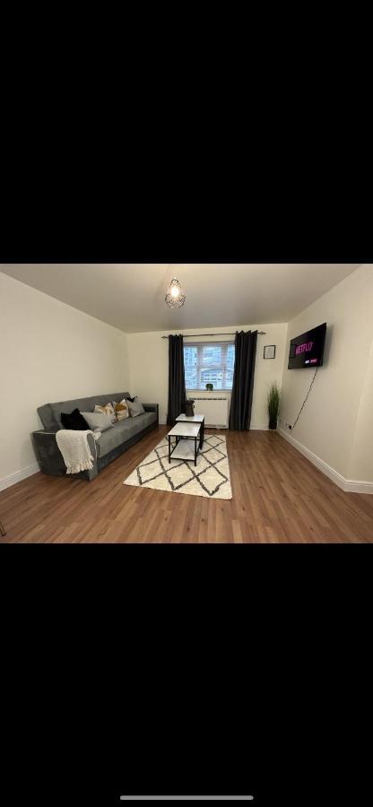 Real Lush Properties-1 Bed Greenwich Apartment, London, Sleeps 6 Apartamento Londres