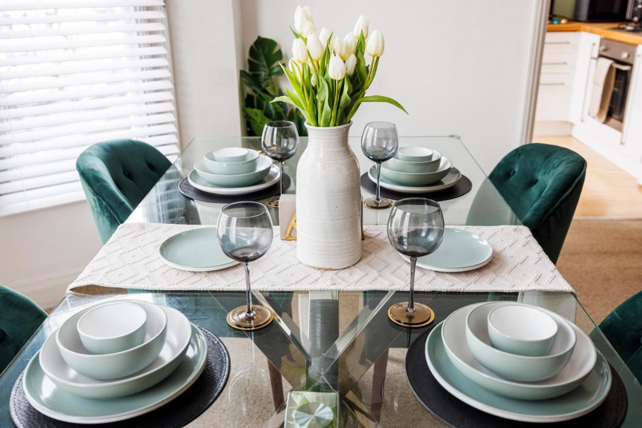 Apartamento Stylish Opposite Westfields *