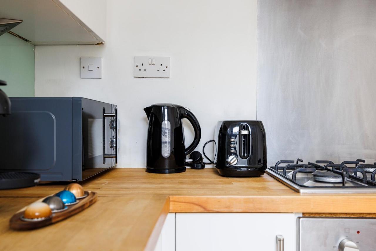 Apartamento Stylish Opposite Westfields *