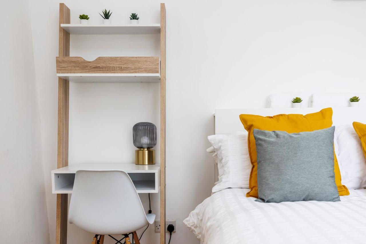 Stylish Opposite Westfields Apartamento *