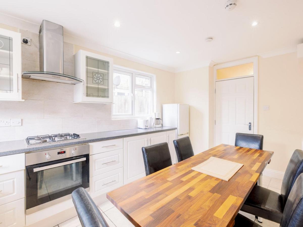 Apartment Pass The Keys Flat 3 And 4 Floor Comfy Two Studio *