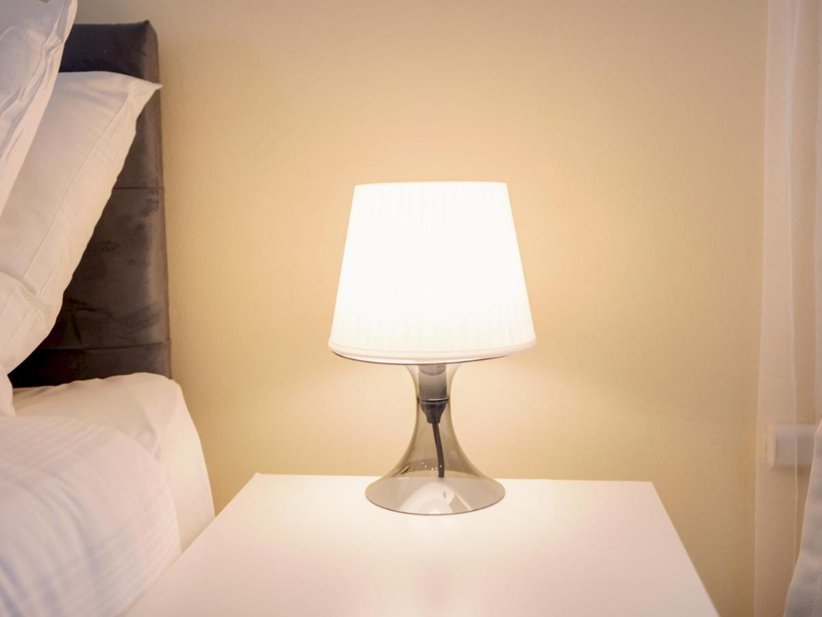 Pass The Keys Flat 3 And 4 Floor Comfy Two Studio *
