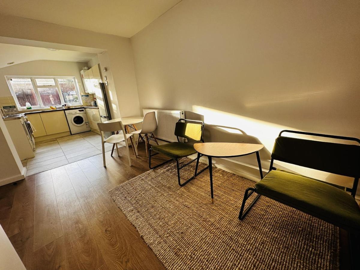 Stratford House - Sleepylodge London