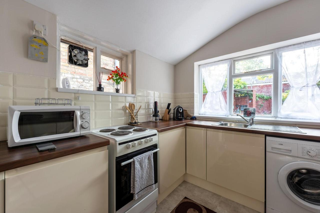 Stratford House - Sleepylodge Apartment London