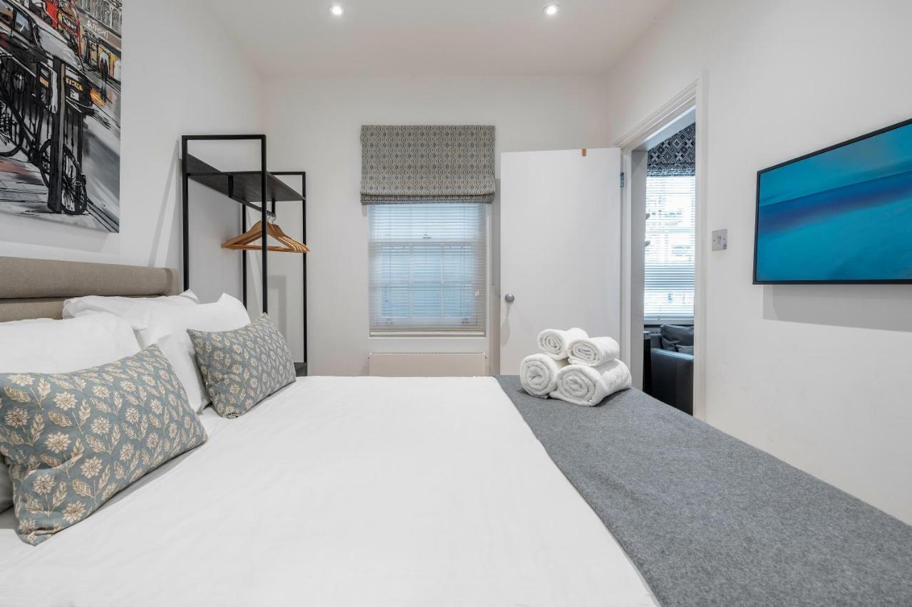 Luxurious Mews House Next To Hyde Park Apartamento Londres