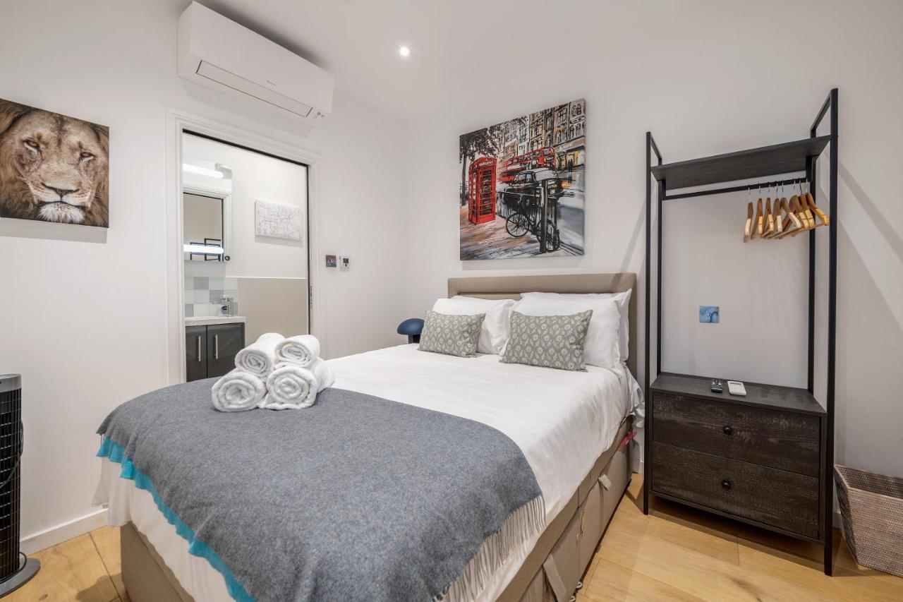 Luxurious Mews House Next To Hyde Park Londres