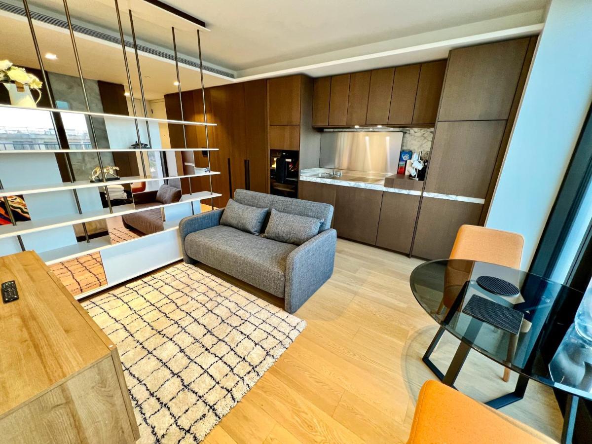 Deluxe Entire Studio Next To Eye & Trafalgar Square Apart-hotel *