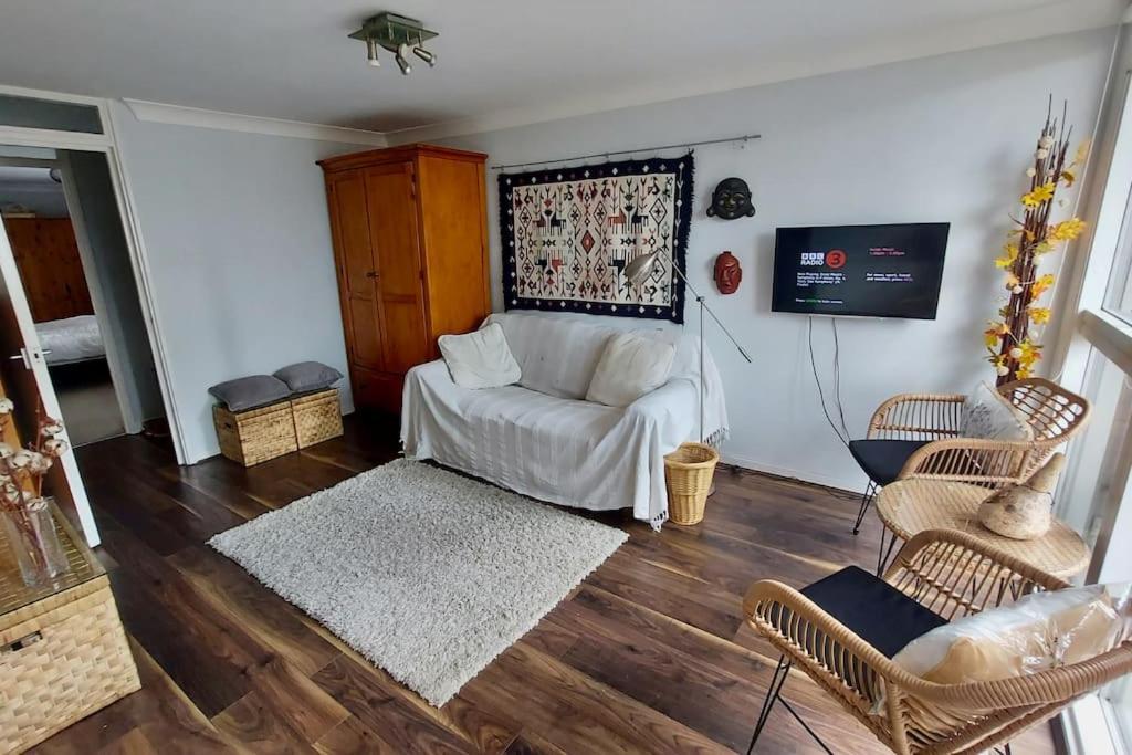 Apartment, Kings Cross 6 Mins Walk *