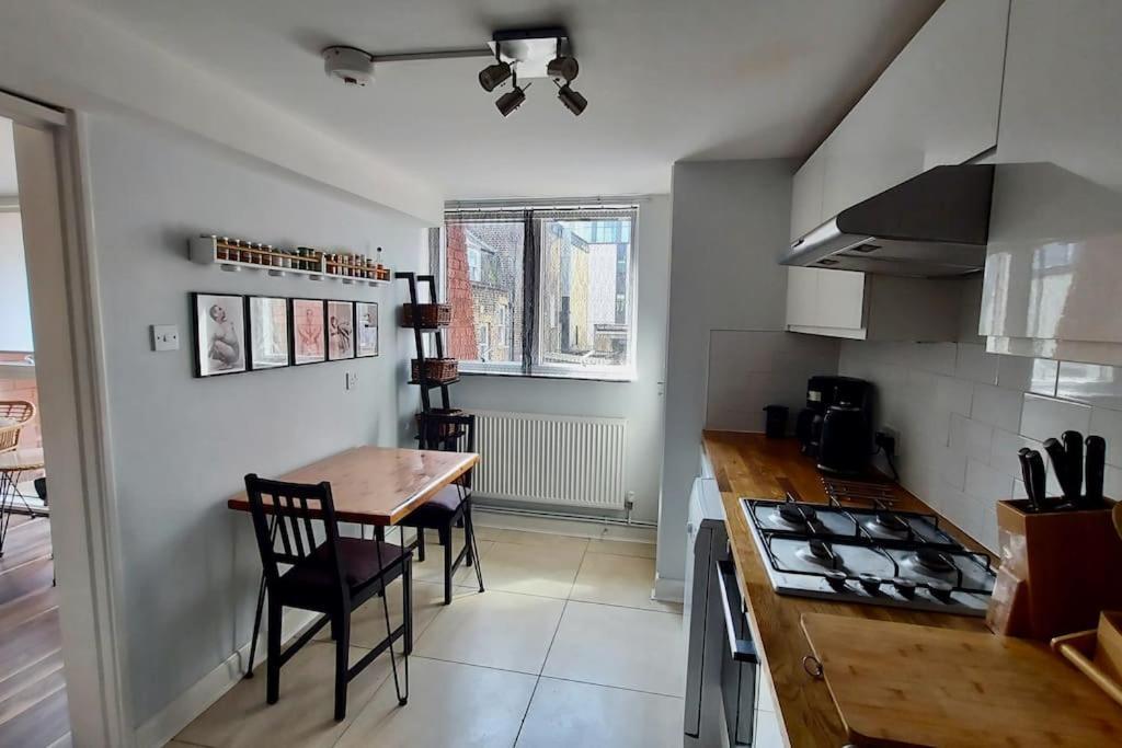Apartamento Apartment, Kings Cross 6 Mins Walk