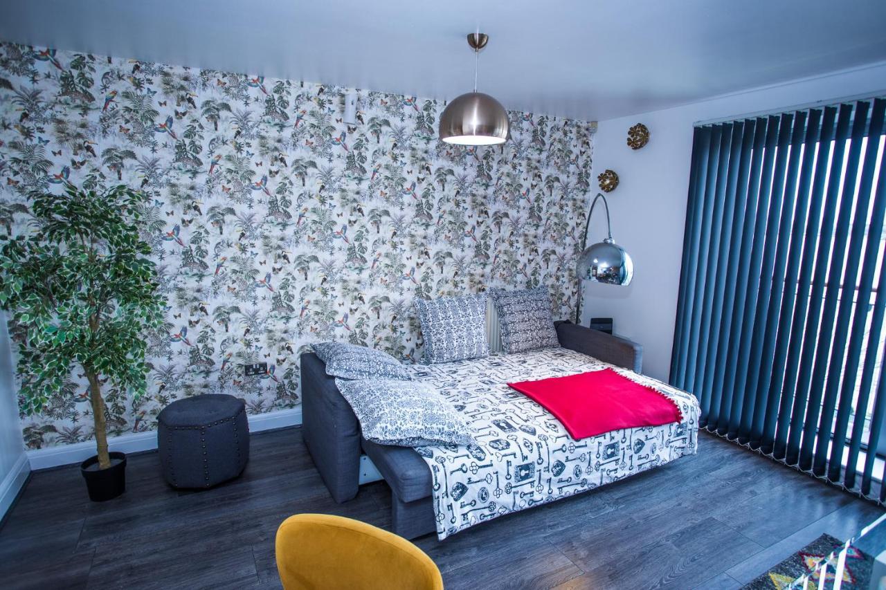 Remarkable 2-bed With Sea View Appartement