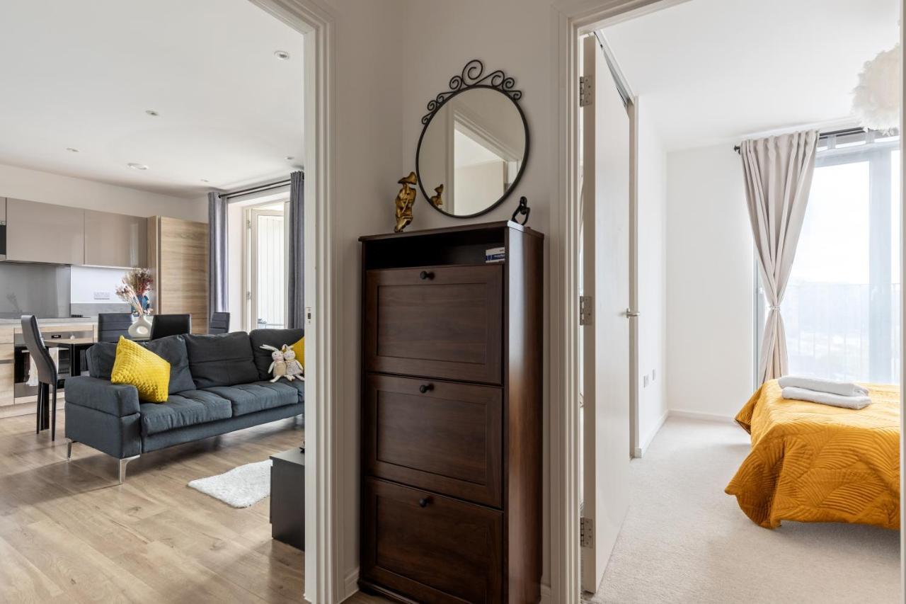Apartment Modern In O2 London