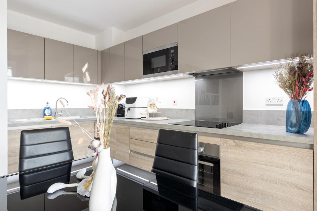 Apartment Modern In O2