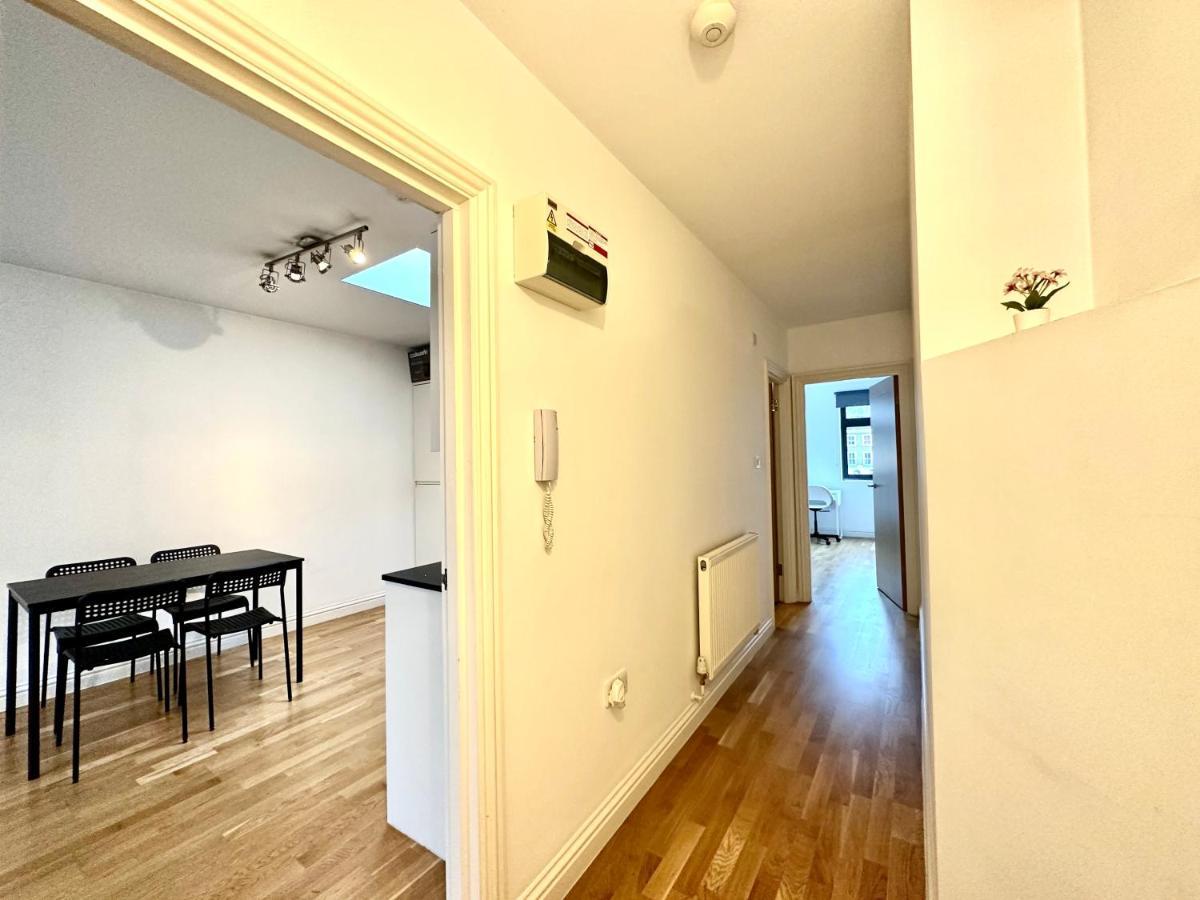 137 Camden Town Apartamento
