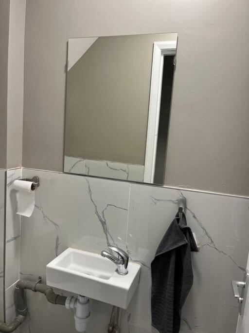 Appartement A Beautiful Ground-floor Flat. Londen