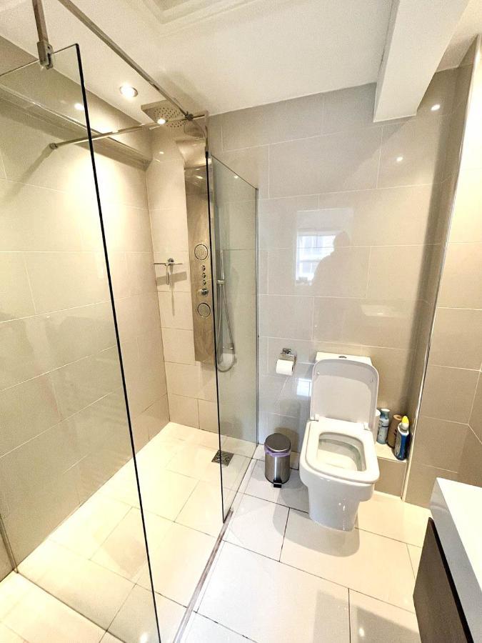 Modern 1 Bedroom Flat Close To Vauxhall Apartment London